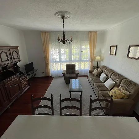 Daire Acogedor Piso En Sarria