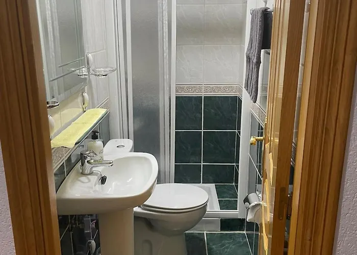 Acogedor Piso En Daire Sarria